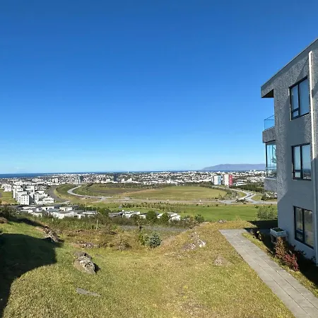 Apartment In Austurkor- Birta Rentals Reykjavík Esterno foto
